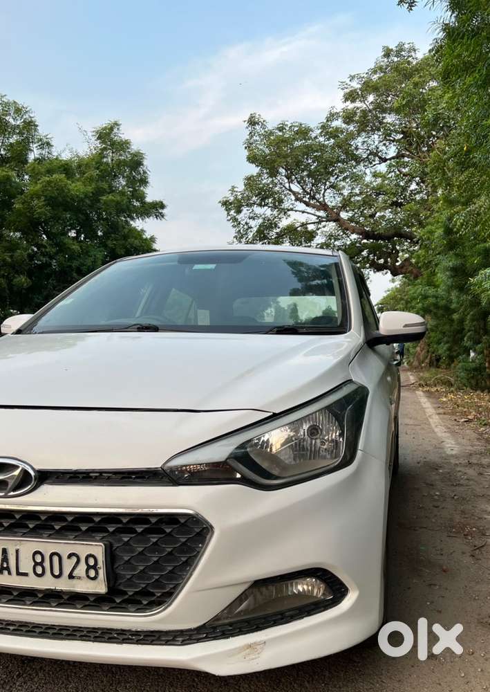 Hyundai I20 Magna Petrol 2015 December