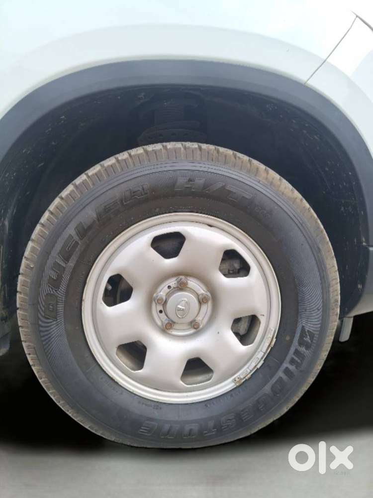 Tata Safari Pure Plus, 2022, Diesel