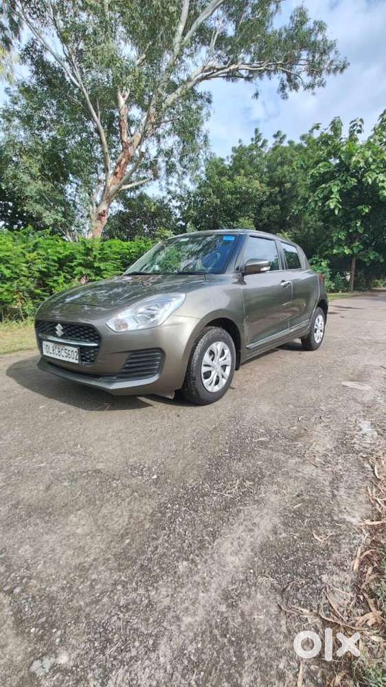 Maruti Suzuki Swift Vxi + Manual, 2021, Petrol