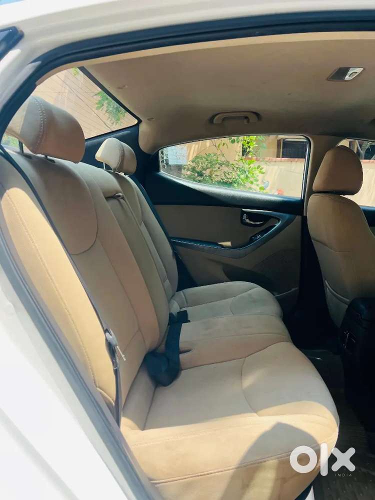 Hyundai Elantra 2013