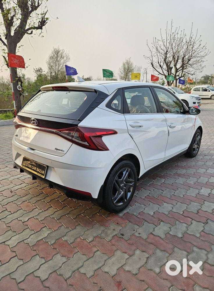 Hyundai I20 Sportz Plus Cvt, 2021, Petrol