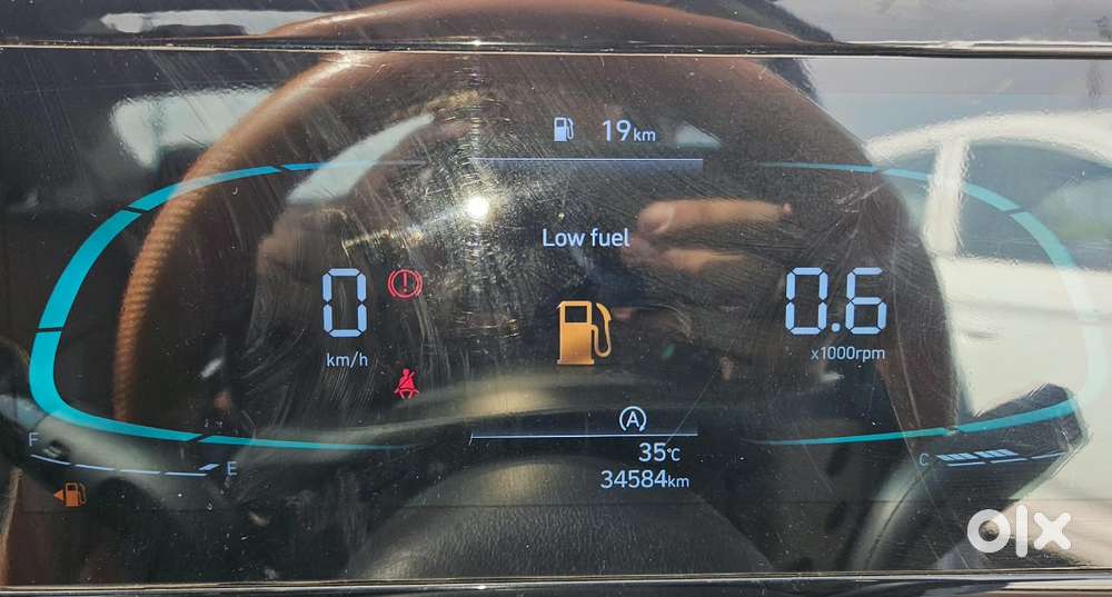 Hyundai Verna 1.5 Sx (o) Petrol Mt, 2025, Petrol