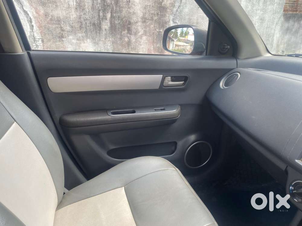 Maruti Suzuki Swift 2011 Diesel 200000 Km Driven