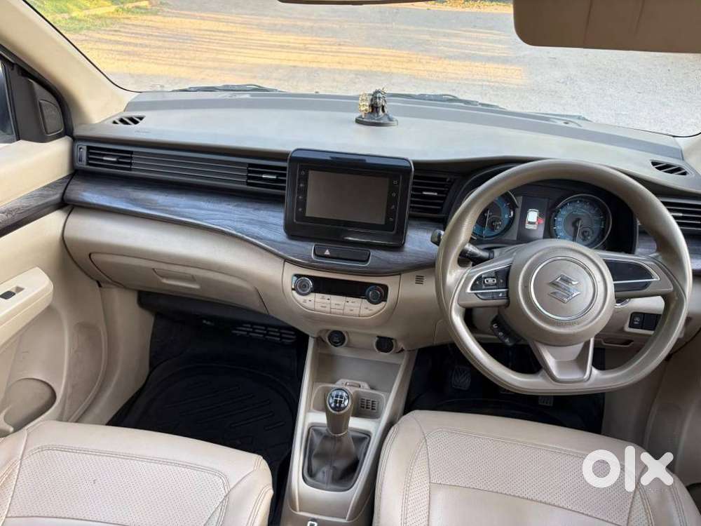 Maruti Suzuki Ertiga Zxi Shvs, 2024, Petrol