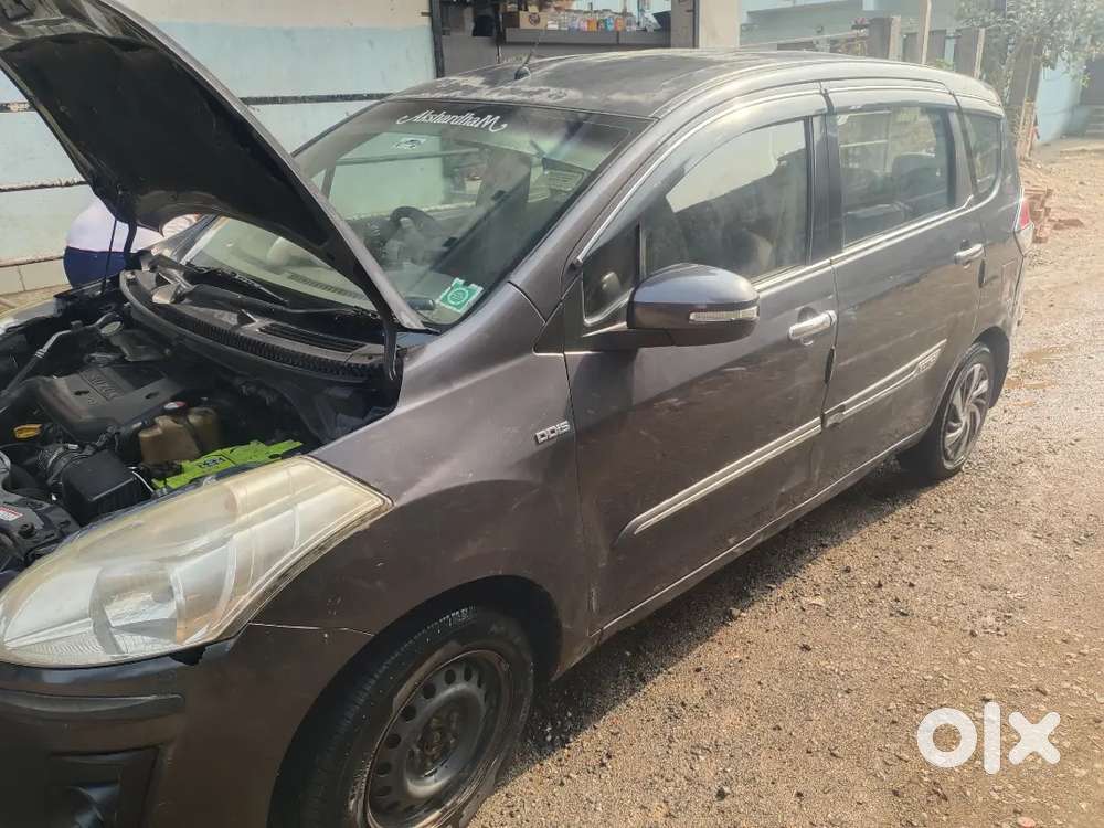 Maruti Suzuki Ertiga 2014 Diesel 200230 Km Driven