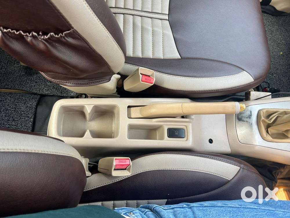 Honda City Zx 2006 Cng & Hybrids Well Maintained