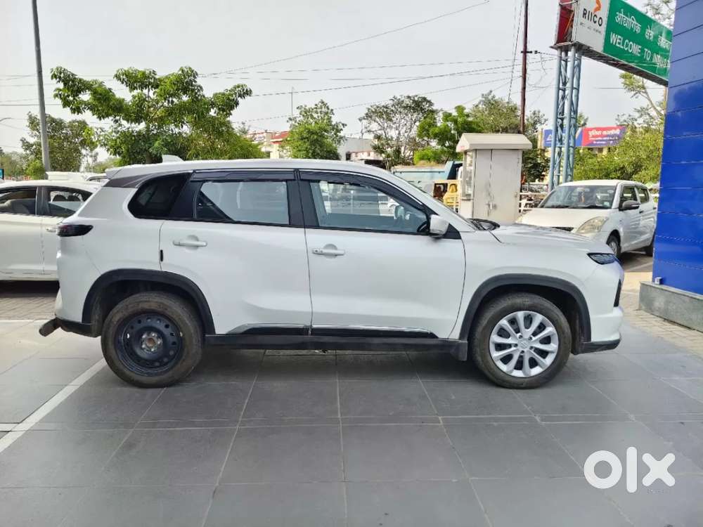 Maruti Suzuki Grand Vitara 1.5 Sigma Smart Hybrid, 2025, Petrol