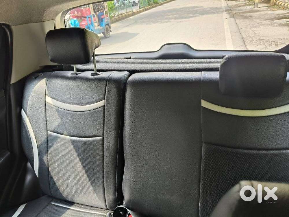 Maruti Suzuki Swift Lxi Option, 2015, Petrol