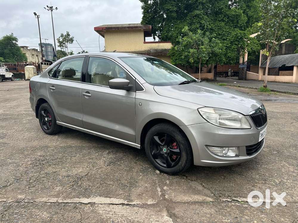 Skoda Rapid 2011-2013 Ultima 1.6 Tdi Ambition Plus, 2012, Diesel