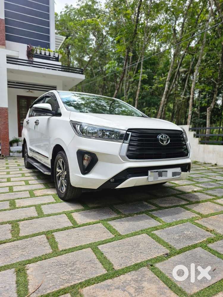 Toyota Innova Crysta 2.4 Gx Limited Edition 7 Str, 2022, Diesel