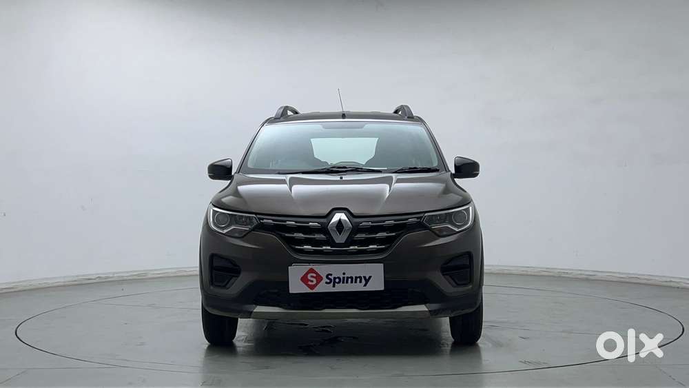 Renault Triber Rxt, 2023, Petrol