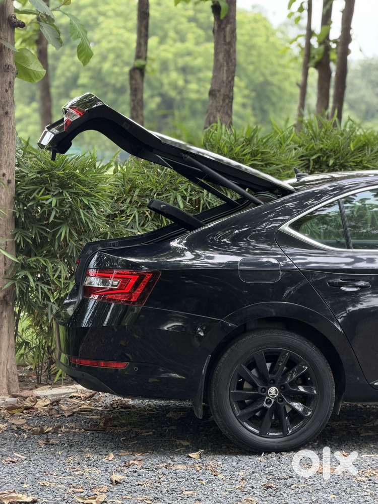 Skoda Superb Lk 1.8 Tsi At, 2018, Petrol