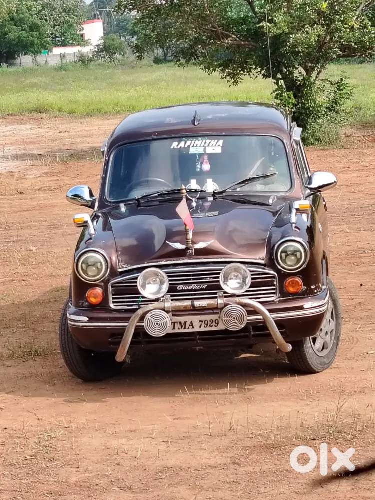 Ambassador Ambassador 1972 Diesel 8952 Km Driven