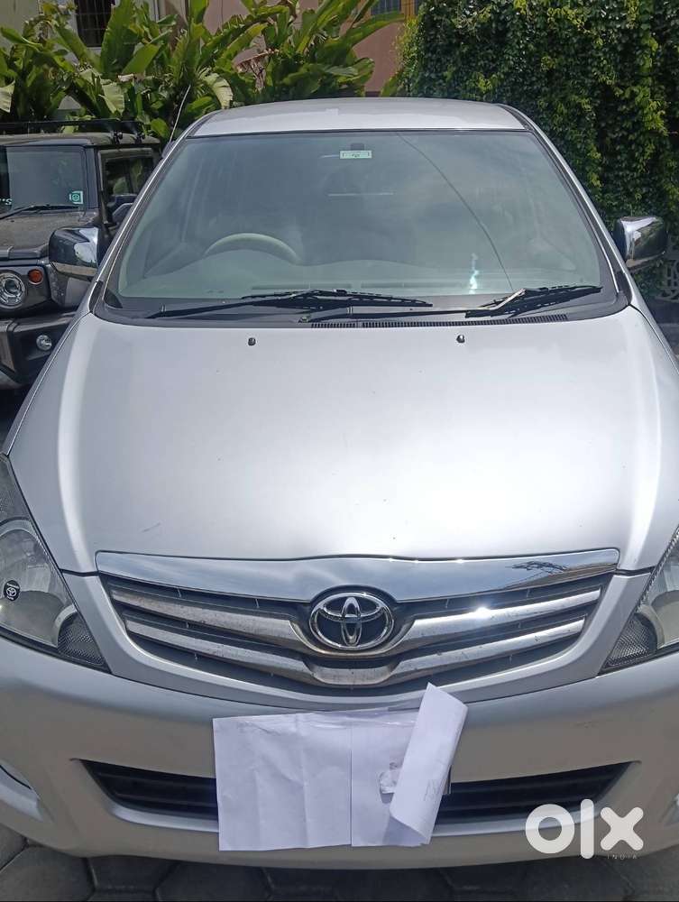 Innova 2010 Model 2nd Owner