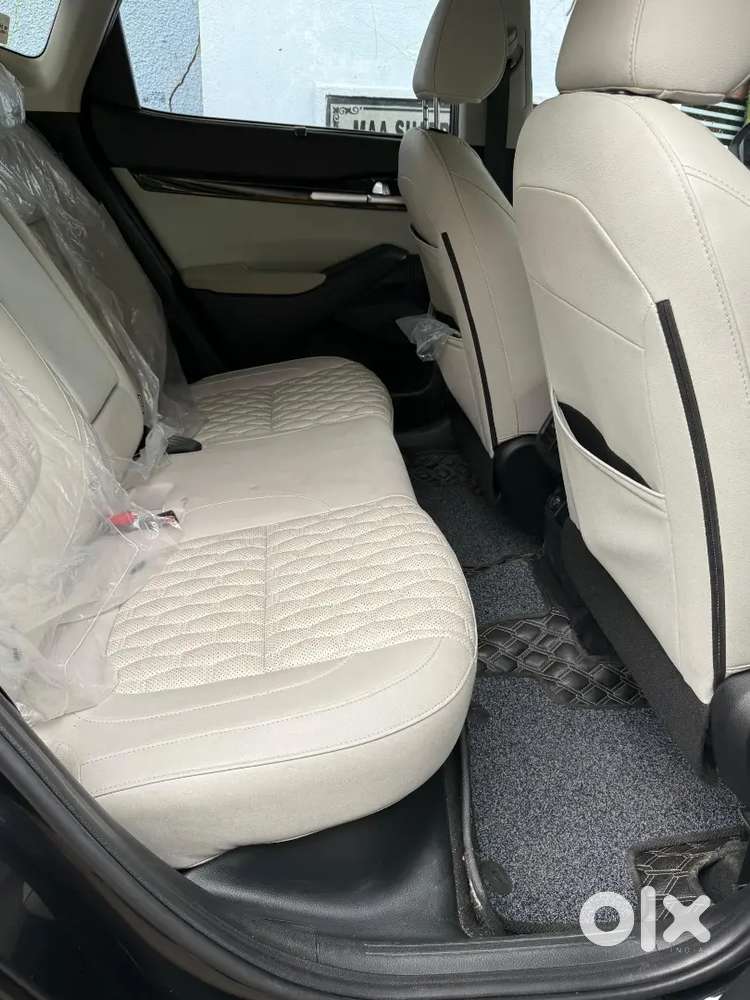 Kia Seltos 2022 Petrol 32500 Km Driven