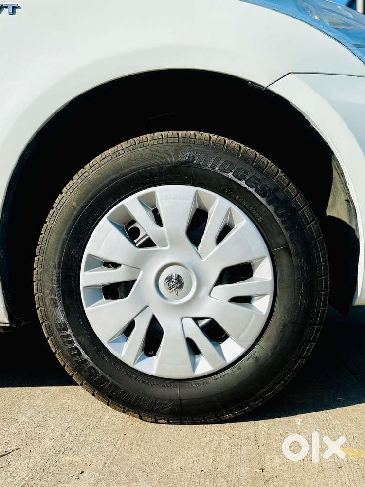 Maruti Suzuki Dzire 1.2 Vxi, 2012, Petrol