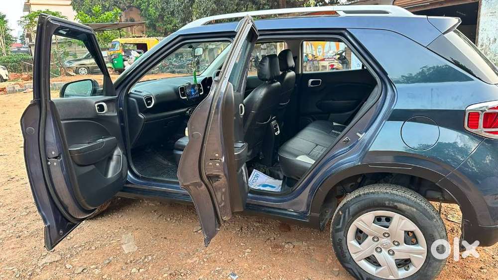 Hyundai Venue S, 2019, Petrol