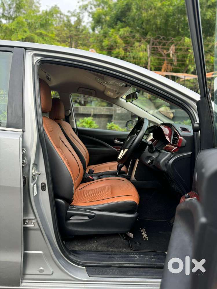 Toyota Innova Crysta