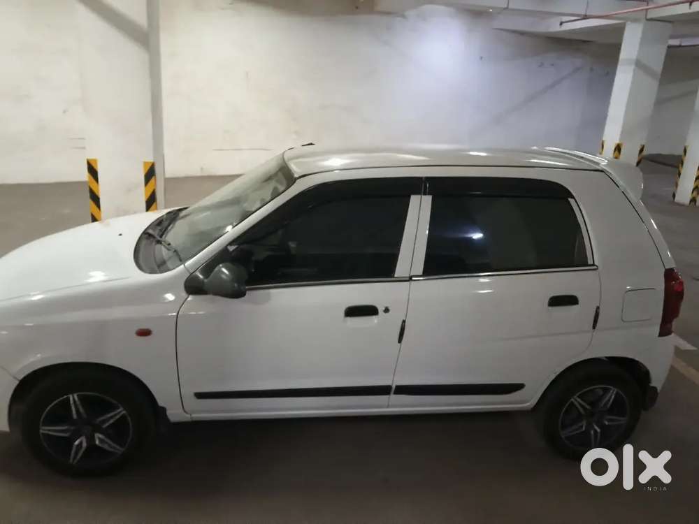 New Kar Lena Tha Isliye Main Sel Kar Raha Hun