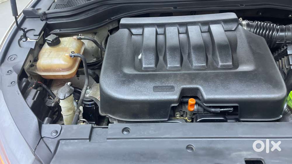 Mahindra Xuv700 2.0 Ax 7 Petrol At Luxury Pack Str, 2022, Petrol