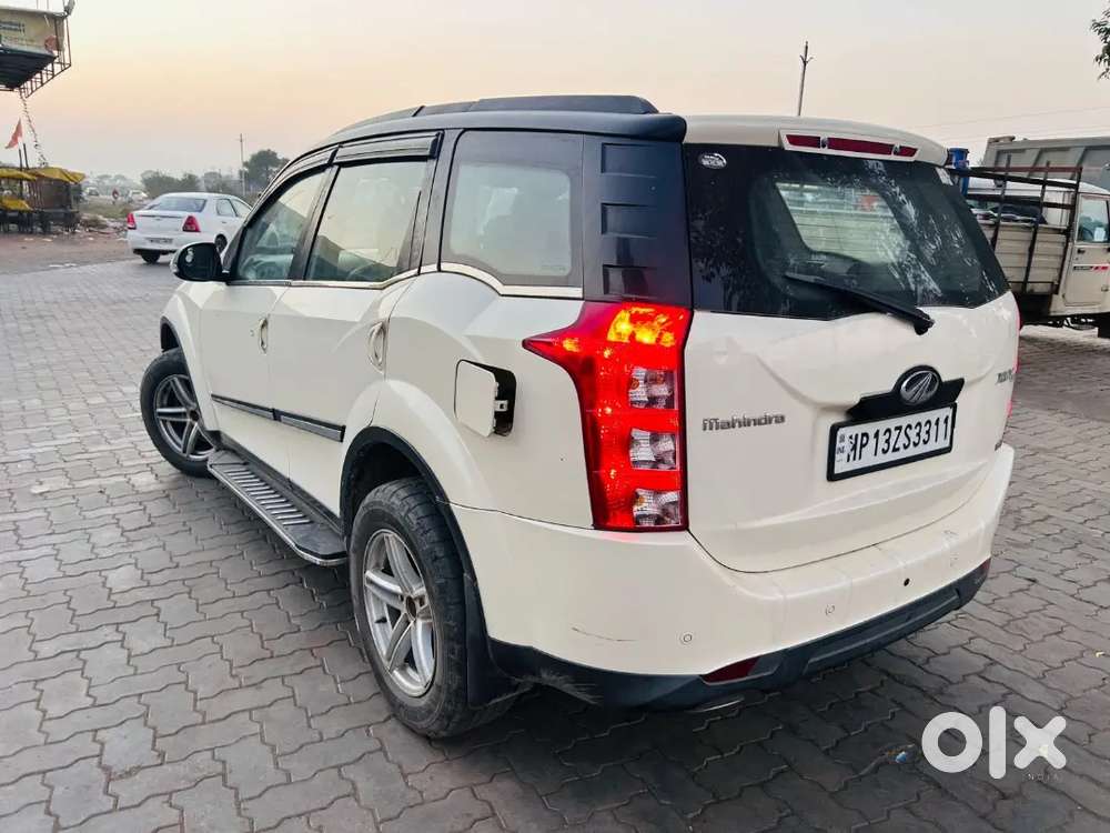 Xuv500 W6 Top Modal