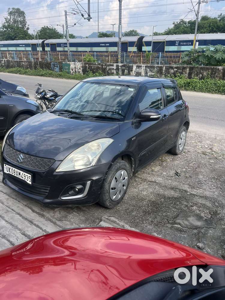 Maruti Suzuki Swift Vxi Optional, 2016, Petrol