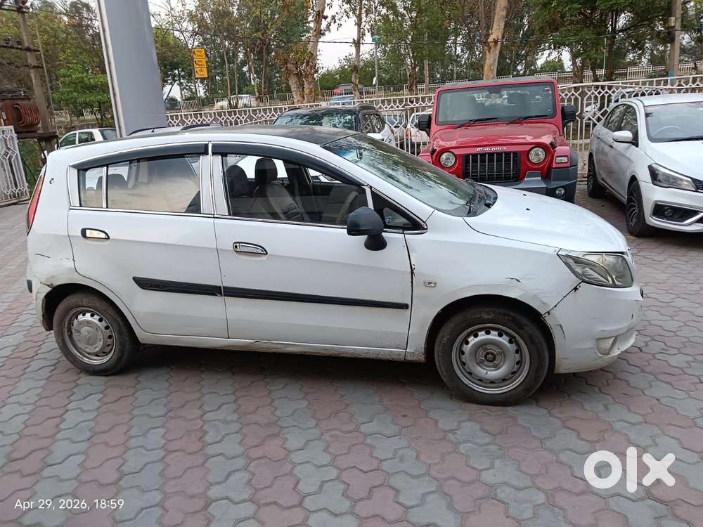 Chevrolet Sail U-va 1.2 Ls, 2014, Petrol