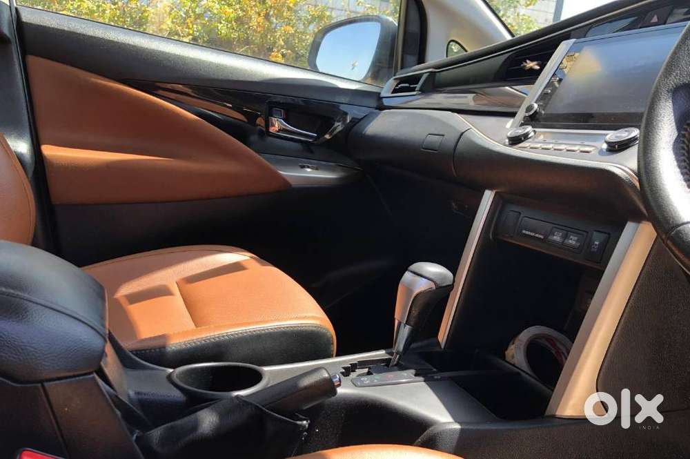 Toyota Innova Crysta [2020-ongoing] 2.4 Zx At 7 Str, 2022, Diesel