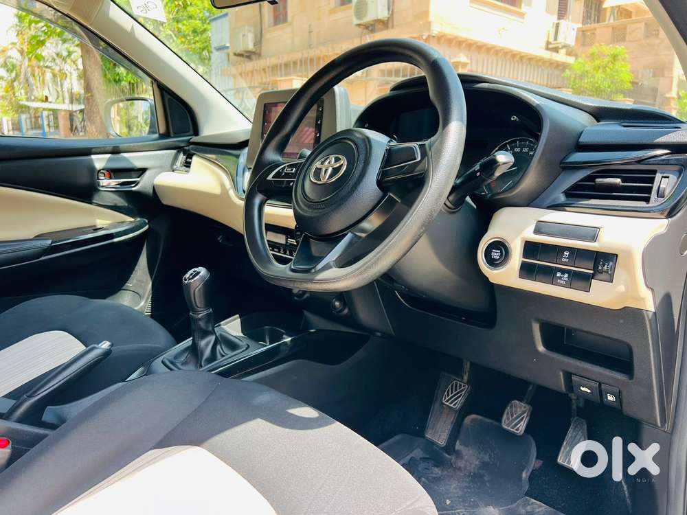 Toyota Glanza G Hybrid, 2023, Cng & Hybrids