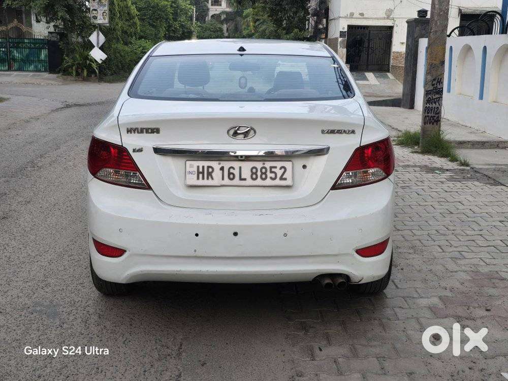 Hyundai Verna 1.6 Ex Vtvt, 2012, Petrol