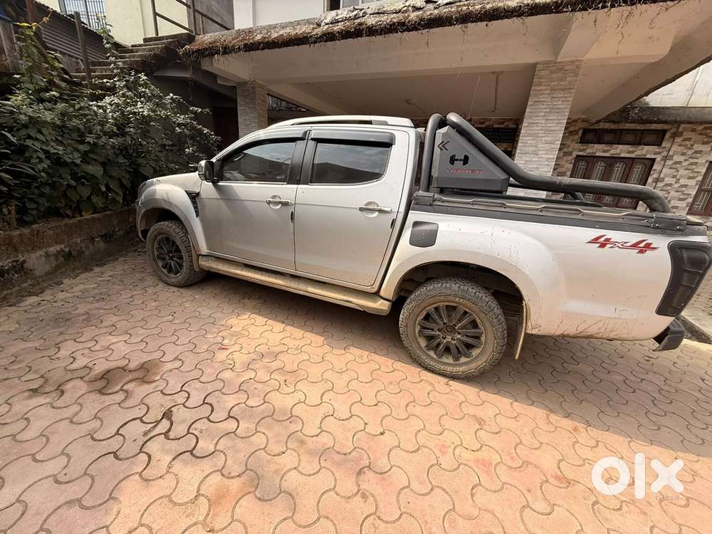Isuzu V-cross Z 2020