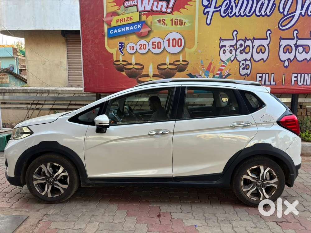 Honda Wr-v 1.5 Vx I-dtec (diesel) – 2017  Top Variant  Excellent