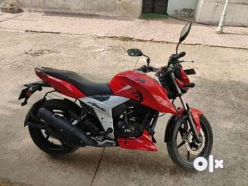 tvs apache rtr 160 red colour