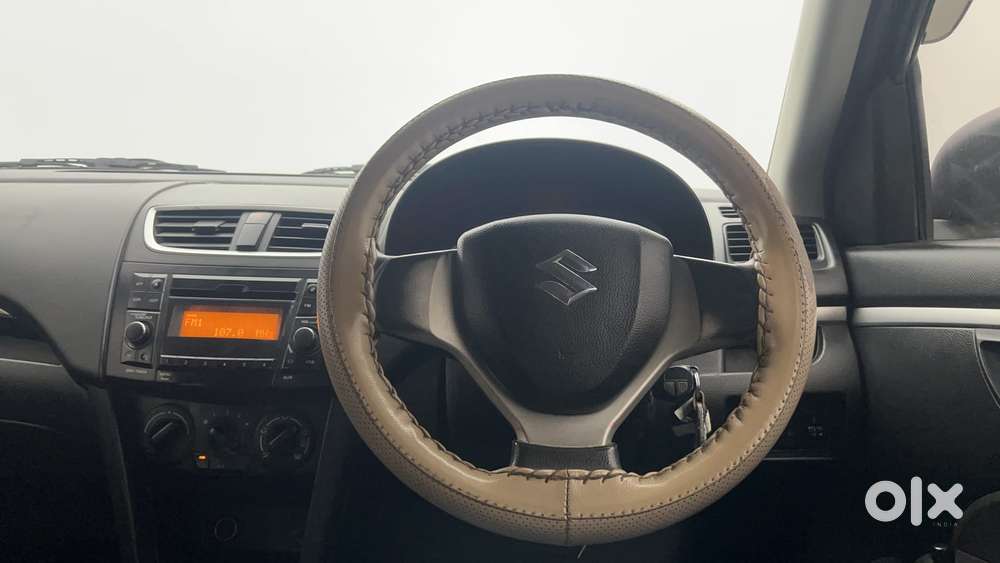 Maruti Suzuki Swift Vvt Vxi, 2016, Petrol