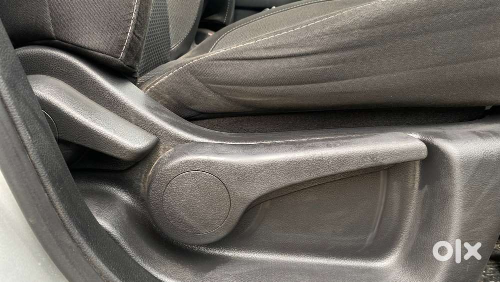 Nissan Kicks 1.3 Xv Cvt Petrol, 2020, Petrol