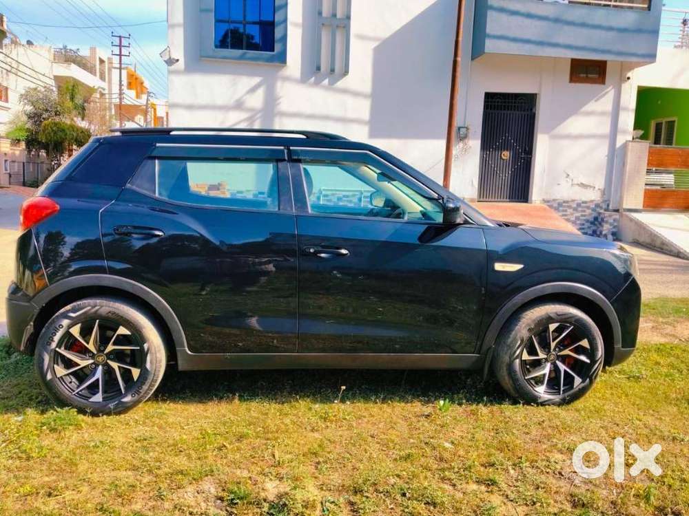 Mahindra Xuv300 W6 Diesel, 2023, Diesel