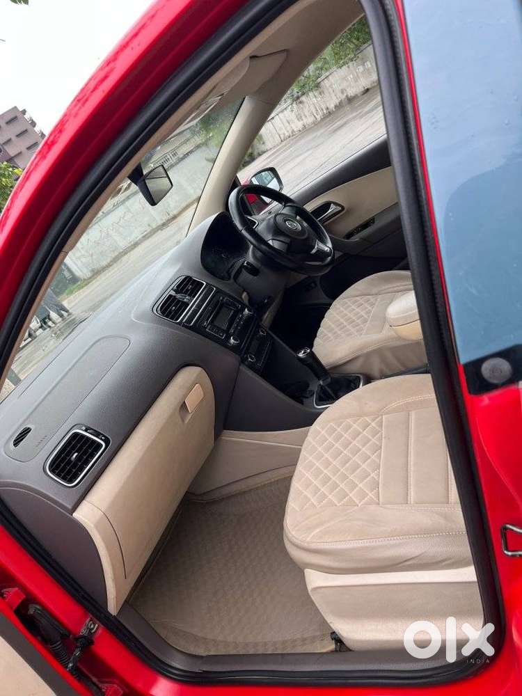 Volkswagen Vento Petrol Highline, 2011, Petrol