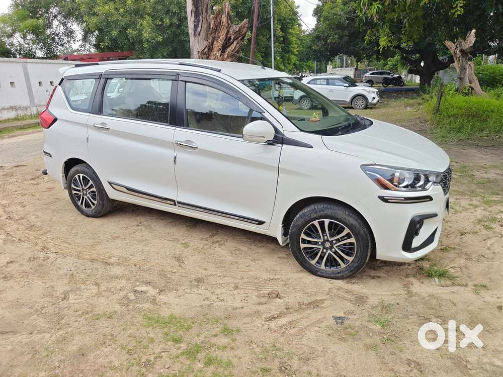 Maruti Suzuki Ertiga Zxi Cng 2024