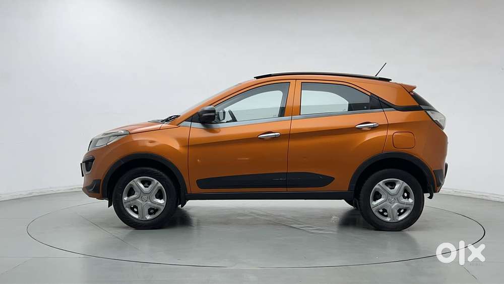 Tata Nexon 1.5 Revotorq Xma Amt (s), 2019, Petrol