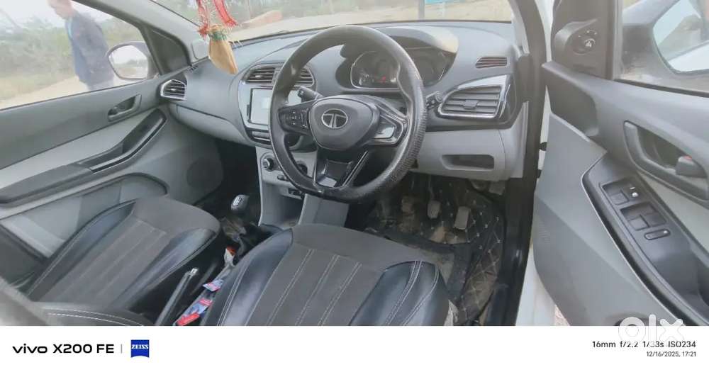 Tata Tiago Xt Icng 2024