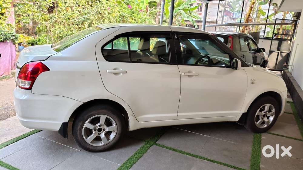 Maruti Suzuki Swift Dzire Vdi Bsiv, 2009, Diesel