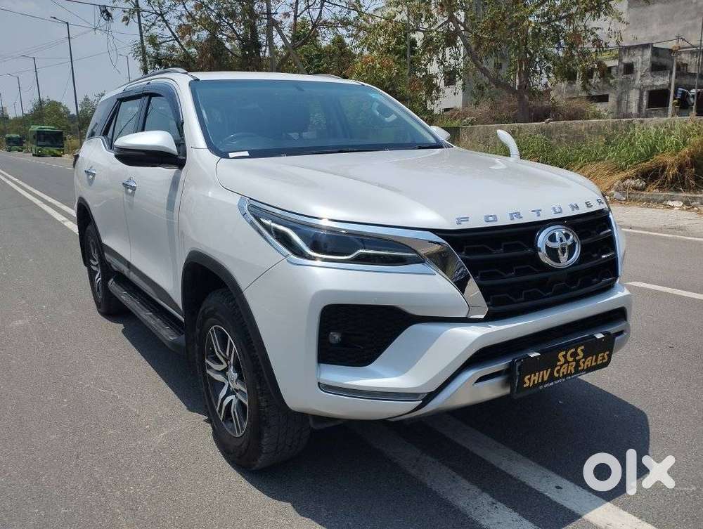 Toyota Fortuner 4x2 At 2.7 Petrol, 2023, Petrol
