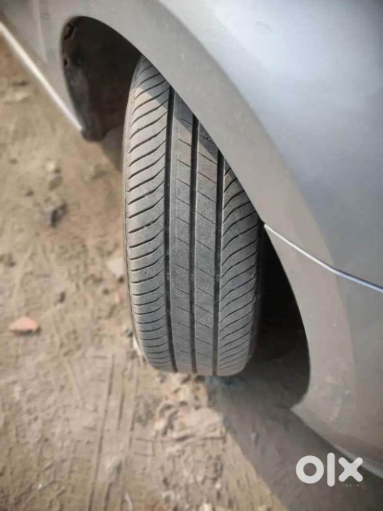 Volkswagen Vento 1.6 Cr(mt)highline