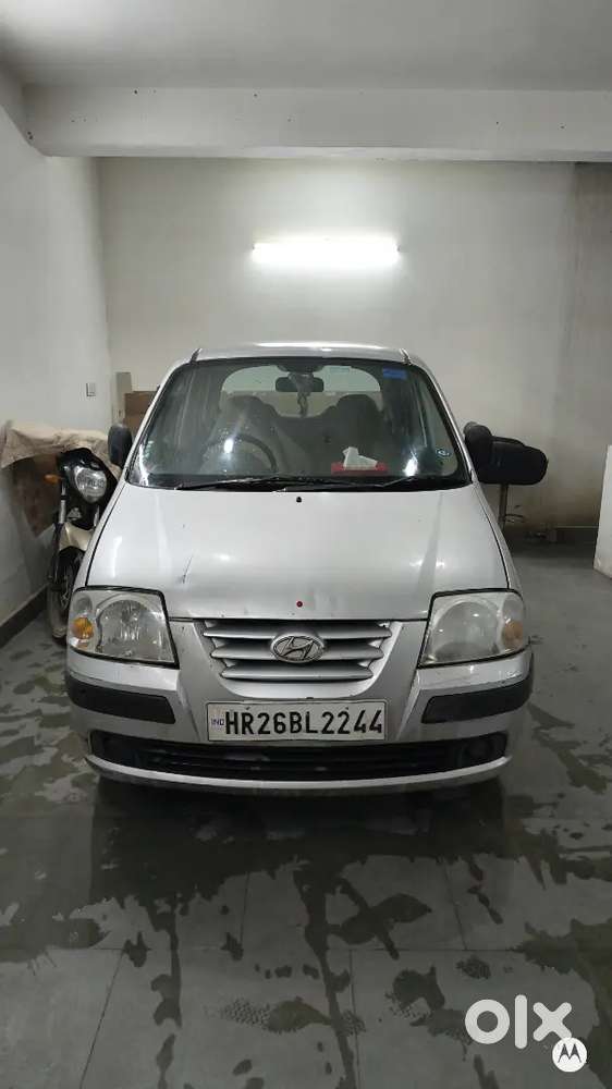 Hyundai Santro Xing 1086 Cc Silver Color