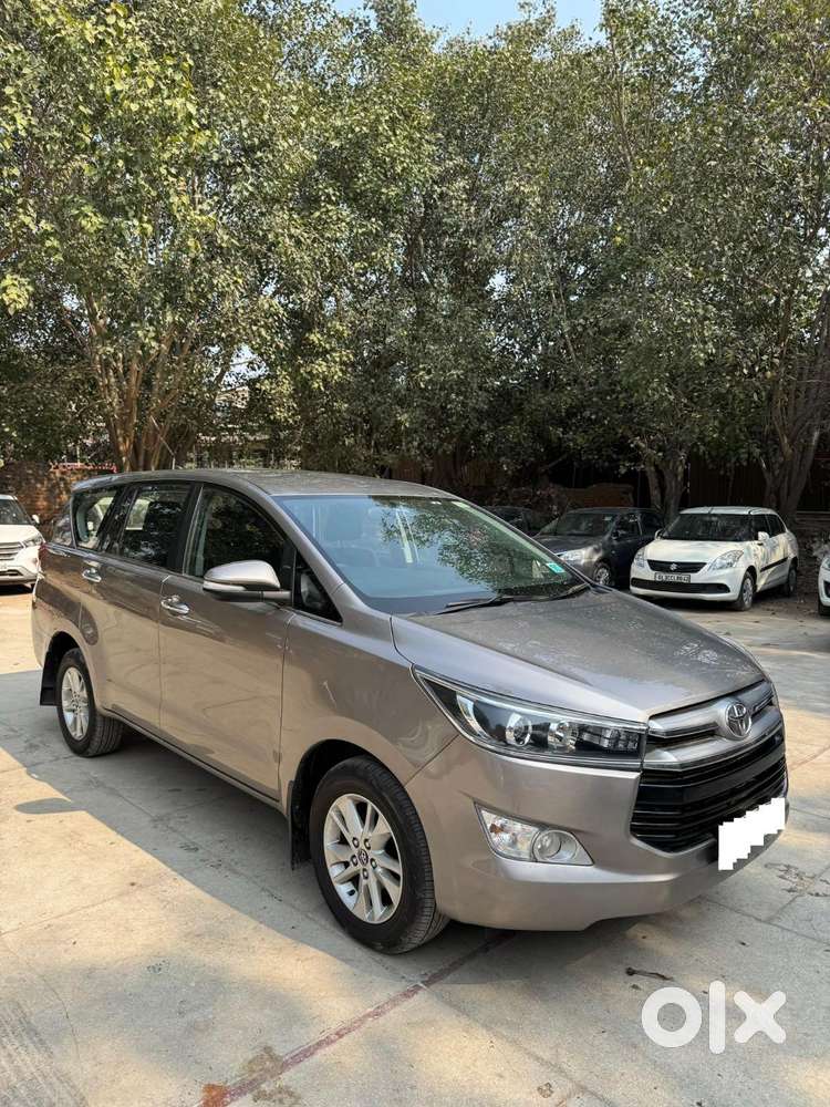 Toyota Innova Crysta