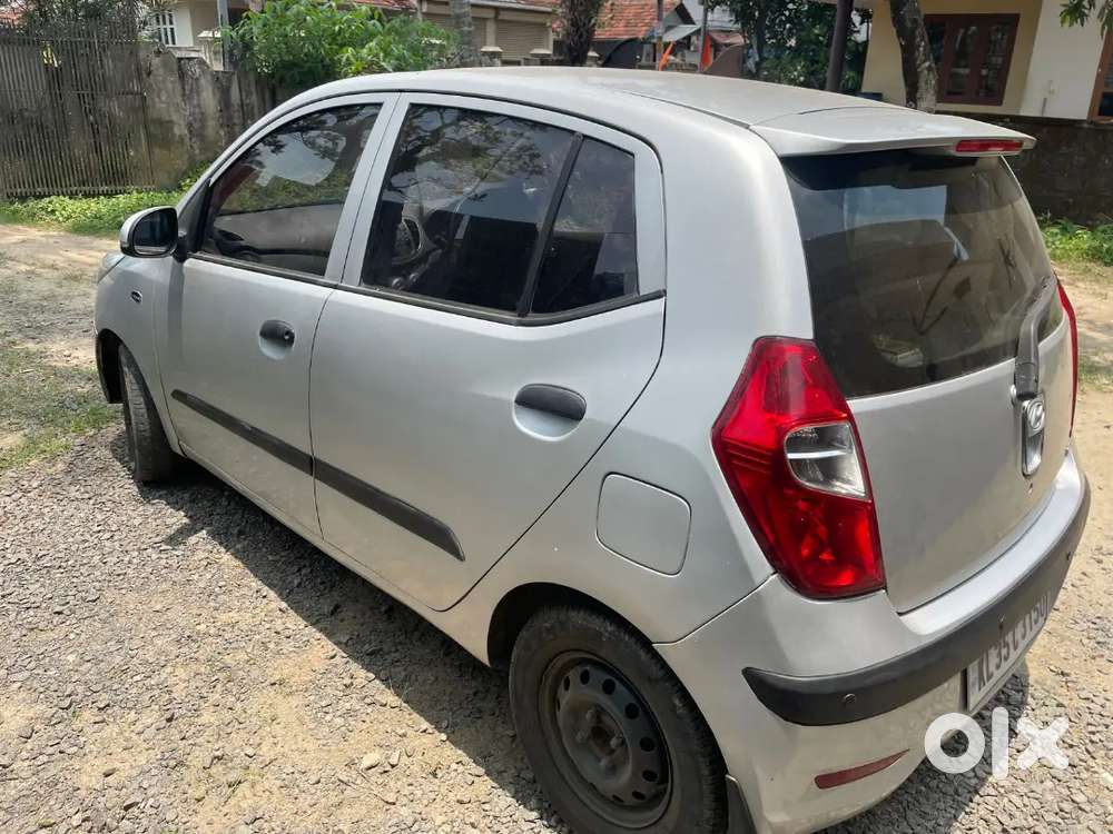 Hyundai I10 Sportz 1.2 (2011) - Well Maintained