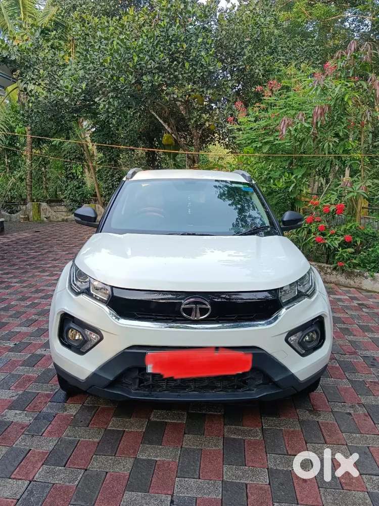 Tata Nexon Revotron 2020 First Owner.please Excuse Brokers And Dealers