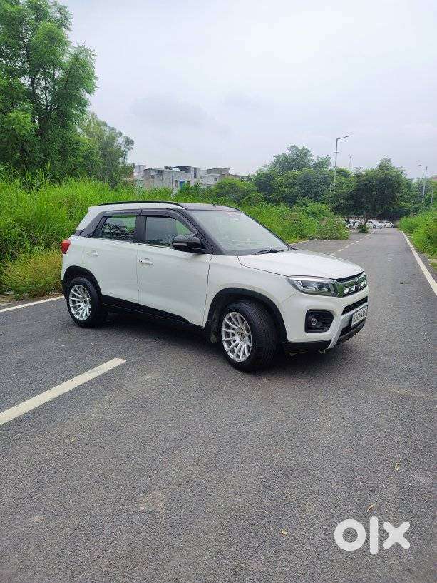 Maruti Suzuki Brezza 1.5 Vxi Smart Hybrid, 2022, Petrol