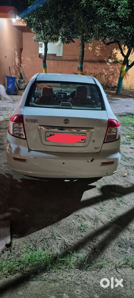 Maruti Suzuki Sx4 Zxi Mt Bsiv Leather, 2011, Petrol