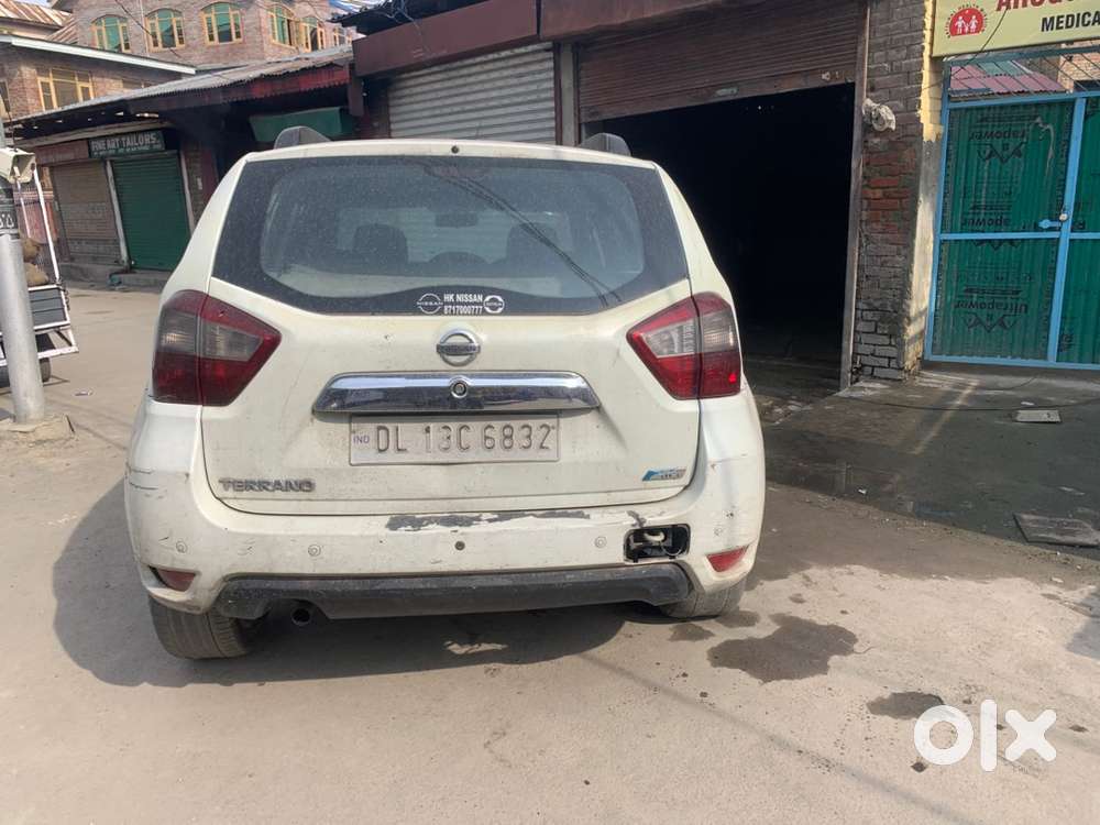 Nissan Terrano 2013 Diesel 110000 Km Driven